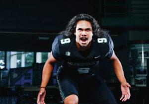 Devon Tauaefa reshapes role as Hawaii tight end