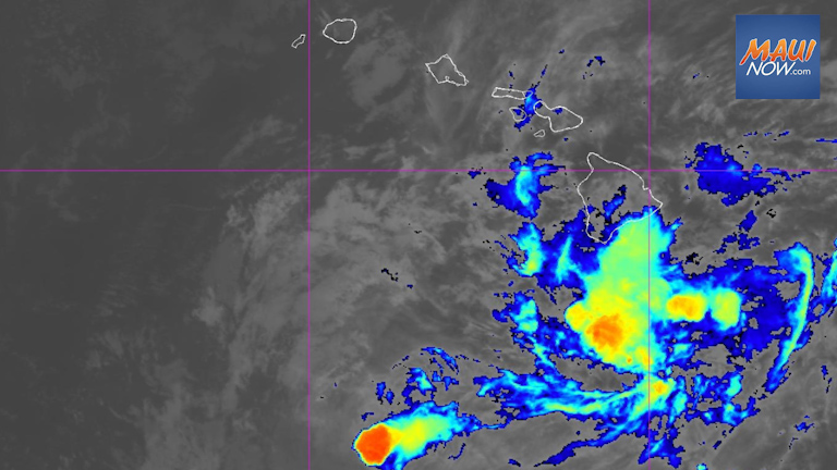 Tropical Depression Moke brings rain, gusty winds to Hawaiʻi