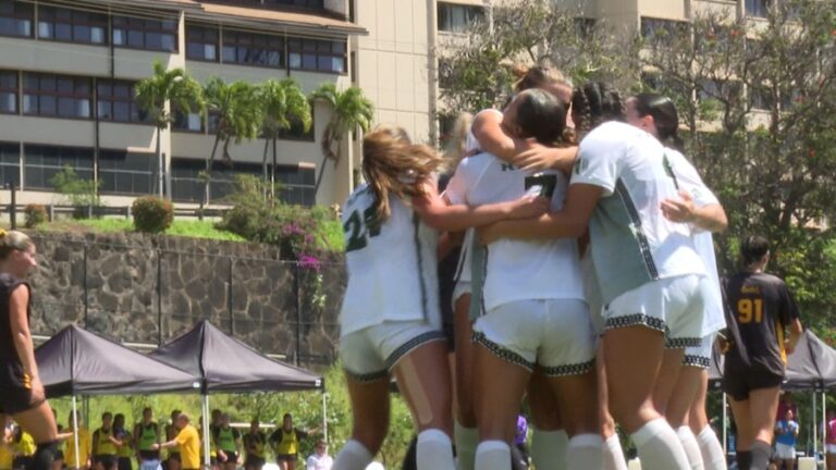 Rainbow Wahine soccer nets first win, tops Idaho 2-0 Rainbow Wahine soccer nets first win, tops Idaho 2-0