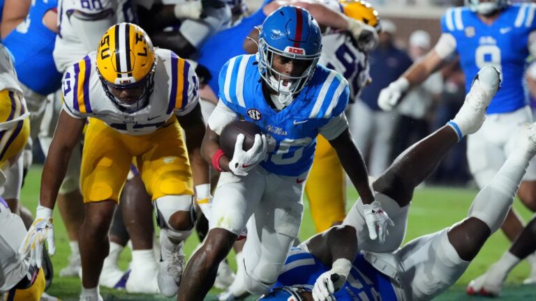 College Football Playoff bracket puts three SEC teams in top four College Football Playoff bracket puts three SEC teams in top four