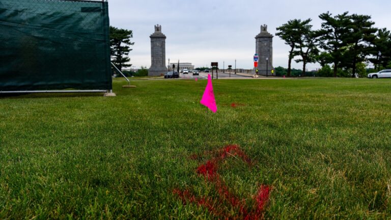 Excavation to start soon for Trump’s arch in Washington Excavation to start soon for Trump’s arch in Washington