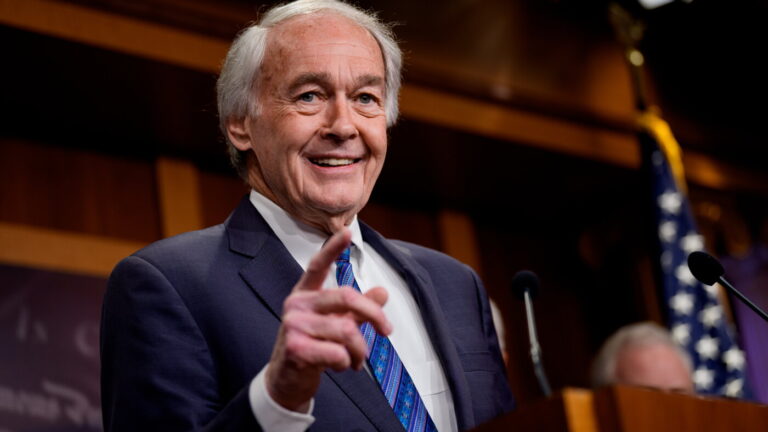Ed Markey wins Massachusetts primary, defeats Moulton Ed Markey wins Massachusetts primary, defeats Moulton
