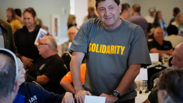 Labor Day campaigns mark final push in midterm races Labor Day campaigns mark final push in midterm races