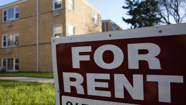 More middle-income renters falling behind on payments More middle-income renters falling behind on payments