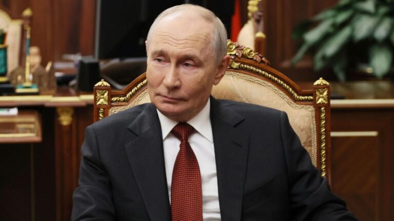 Kremlin calls talks with US envoys useful amid Ukraine push
