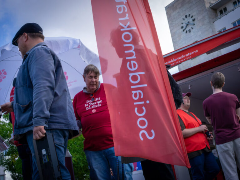 Sweden election results put left bloc narrowly ahead Sweden election results put left bloc narrowly ahead