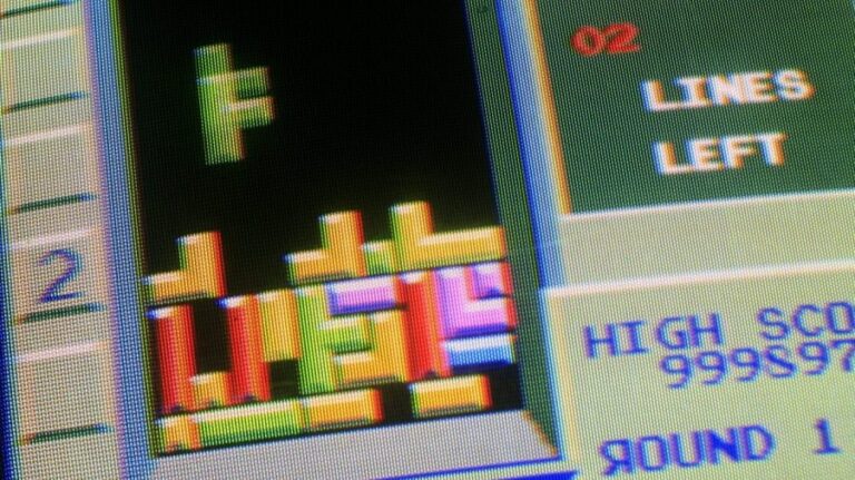 Tetris copyright infringement warning aimed at White House game Tetris copyright infringement warning aimed at White House game