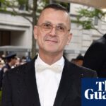 CFDA CEO Steven Kolb restrains PETA protesters at NYFW