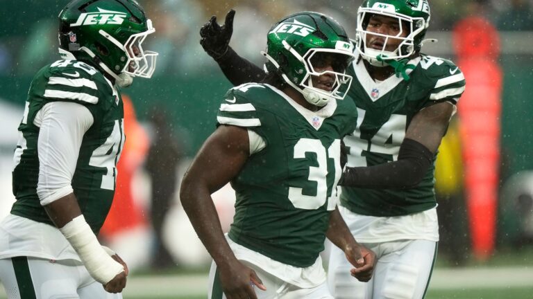 David Bailey Jets rookie erupts with 3 sacks in breakout win