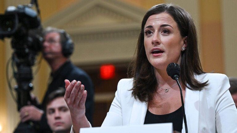 Cassidy Hutchinson grand jury reviews possible false statements