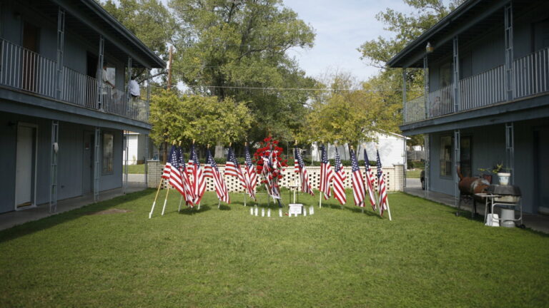 Fort Hood firing squad approved for Nidal Hasan execution Fort Hood firing squad approved for Nidal Hasan execution