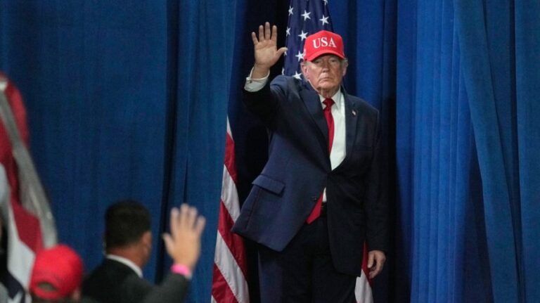 Trump on Iran talks: ‘Who are we negotiating with?’ Trump on Iran talks: ‘Who are we negotiating with?’